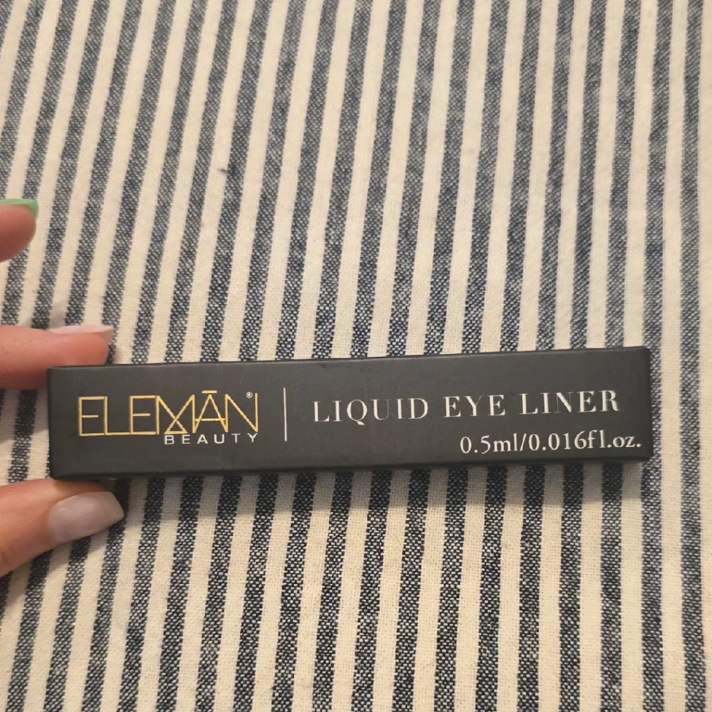 ELEMAN Beauty Liquid Eye Liner